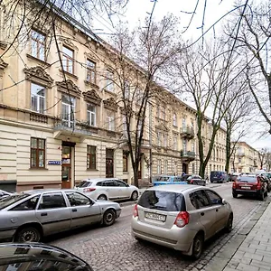 https://modern-apartment-in-the-old-city.hotelslviv.net